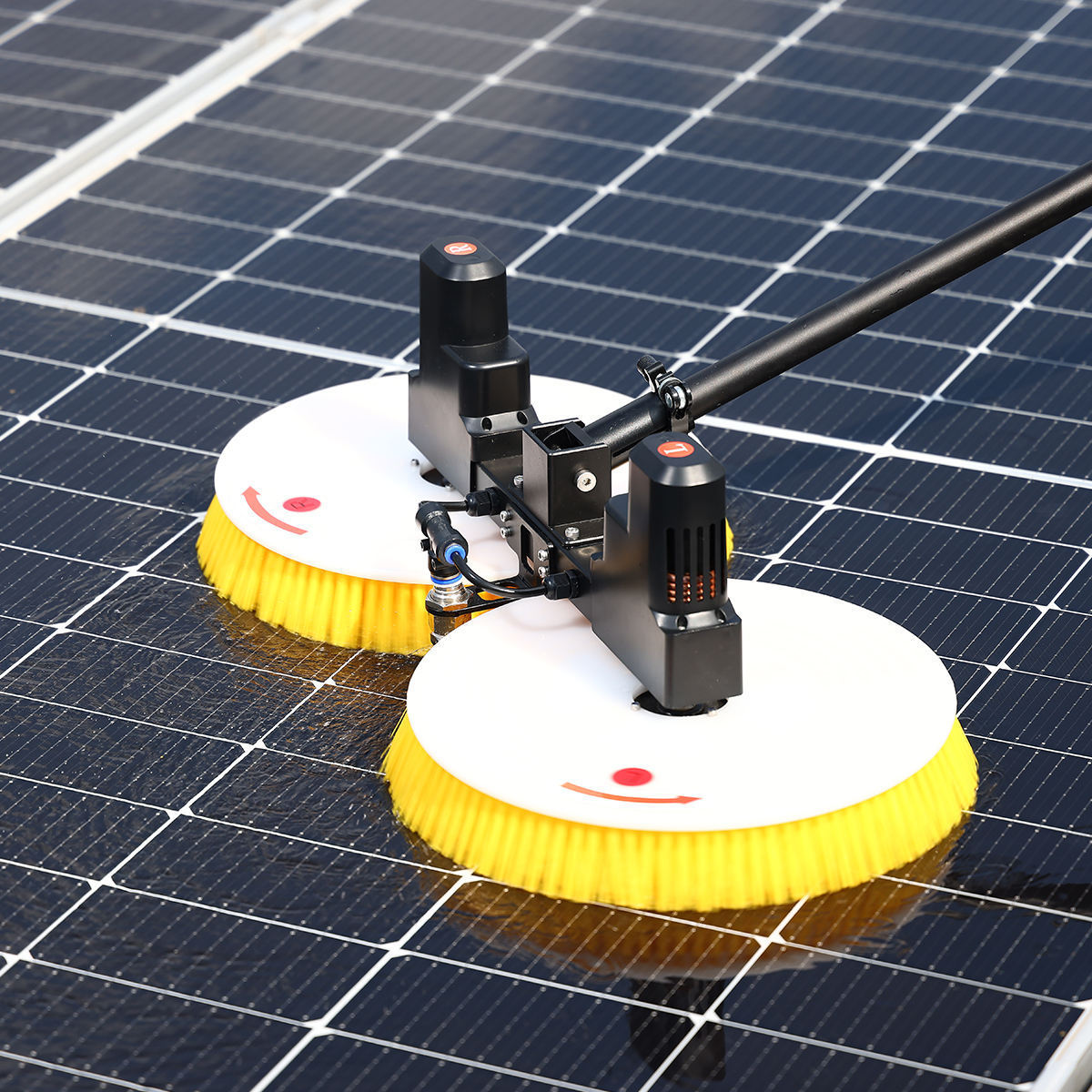 Electric Cleaning Robot For Photovoltaic Panels - Image 6